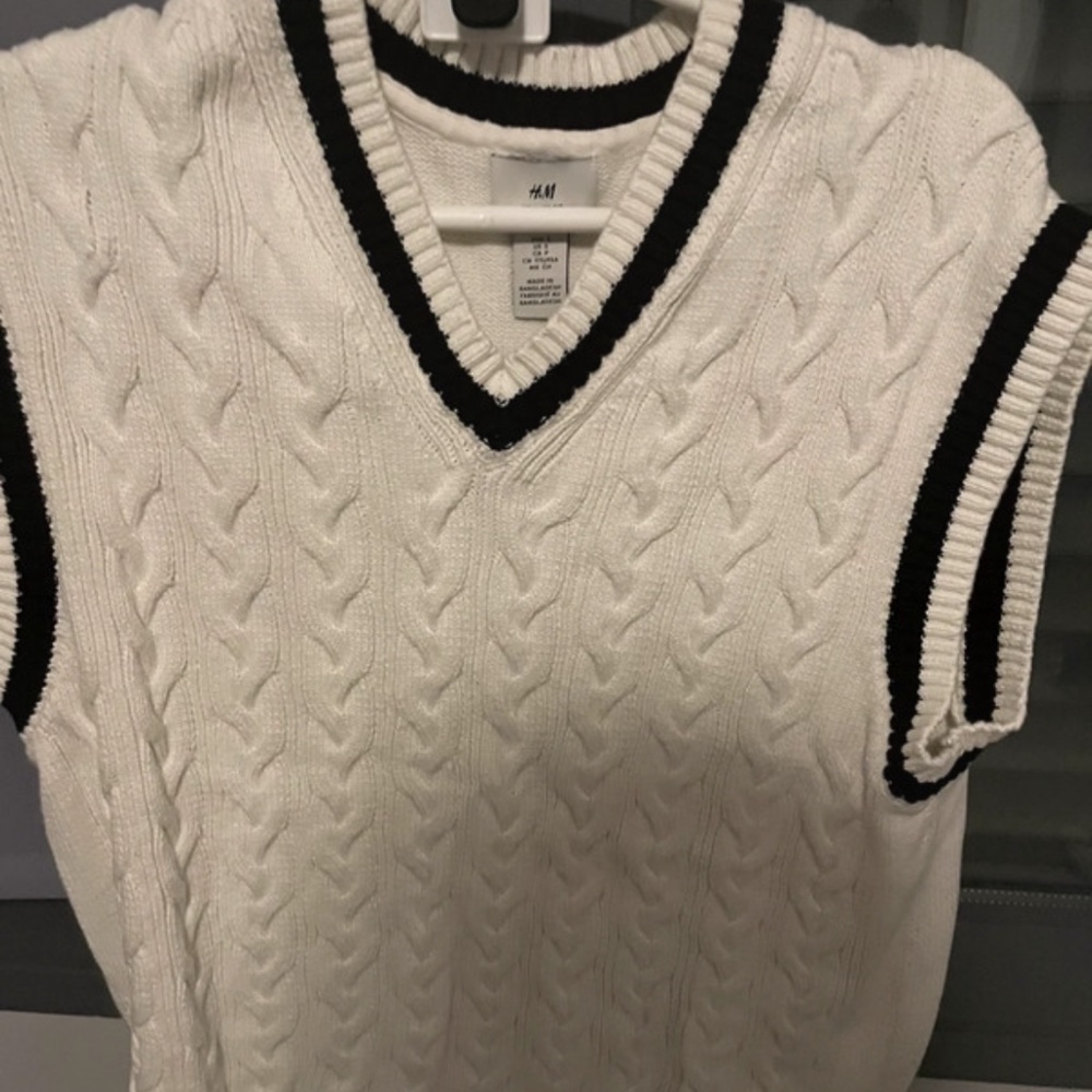 sweater vest